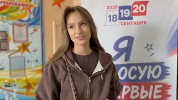 Юная жительница Макеевки впервые участвует в выборах