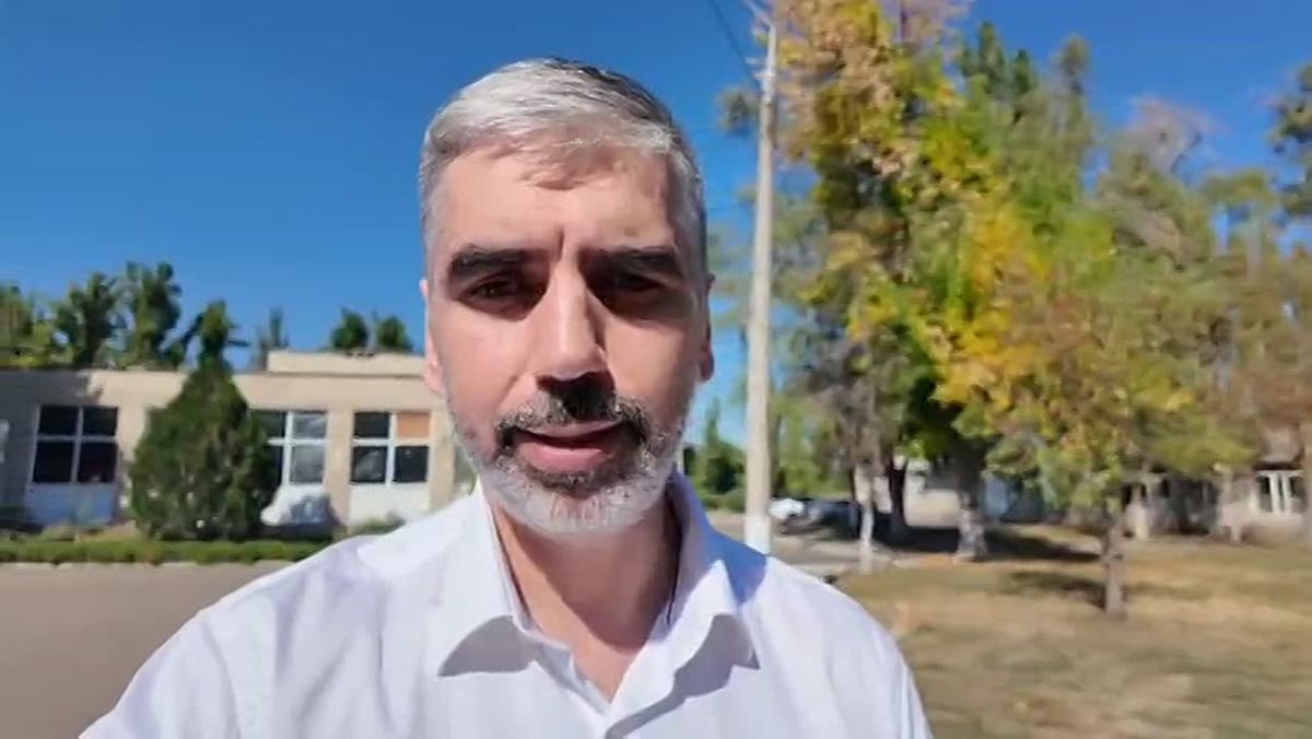 Алексей Дорофеев: Проголосовал в своей родной школе в Кировском районе Донецка