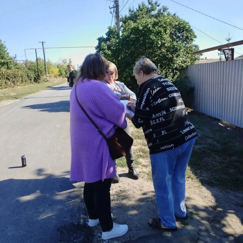 Голосование на дому. В Мангушском муниципальном округе продолжается второй день выборов Голосование на дому. В Мангушском муниципальном округе продолжается второй день выборов