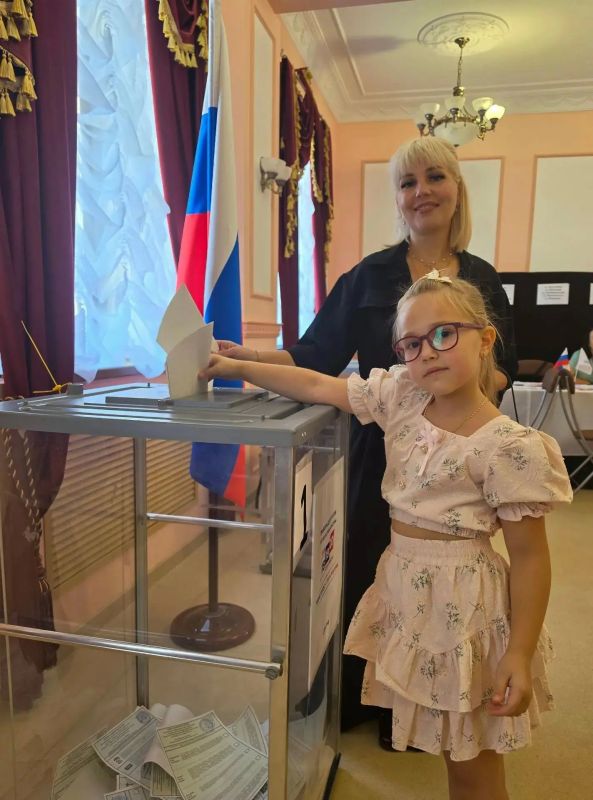 Николай Руппель: Избиратели Пантелеймоновки голосуют дружно Николай Руппель: Избиратели Пантелеймоновки голосуют дружно