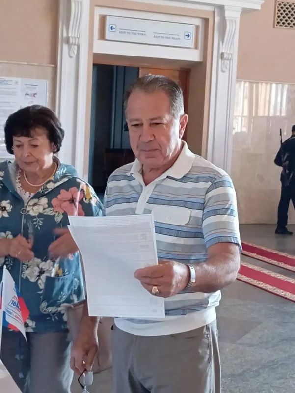В Ясиноватой идёт второй день голосования В Ясиноватой идёт второй день голосования