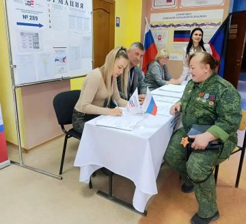Наталья Бегуненко: Людмила Витальевна Кривошеева, ветеран боевых действий, участник специальной военной операции, пришла выполнить свой гражданский долг