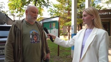 Владимир Рогов исполнил свой гражданский долг на избирательном участке в подмосковной деревне Жуковка