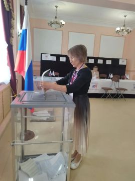 Секретарь первичного отделения #1182 Ясиноватского местного отделения Партии Щербань Светлана сделала свой выбор!