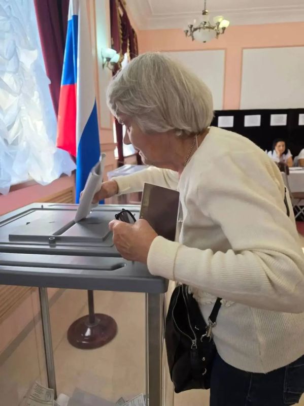 Сегодня Ясиноватая отмечает 154 года, и подарок городу делают сами жители — приходят на выборы Сегодня Ясиноватая отмечает 154 года, и подарок городу делают сами жители — приходят на выборы
