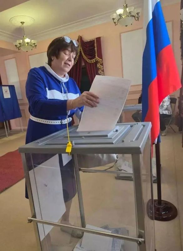 Сегодня Ясиноватая отмечает 154 года, и подарок городу делают сами жители — приходят на выборы Сегодня Ясиноватая отмечает 154 года, и подарок городу делают сами жители — приходят на выборы