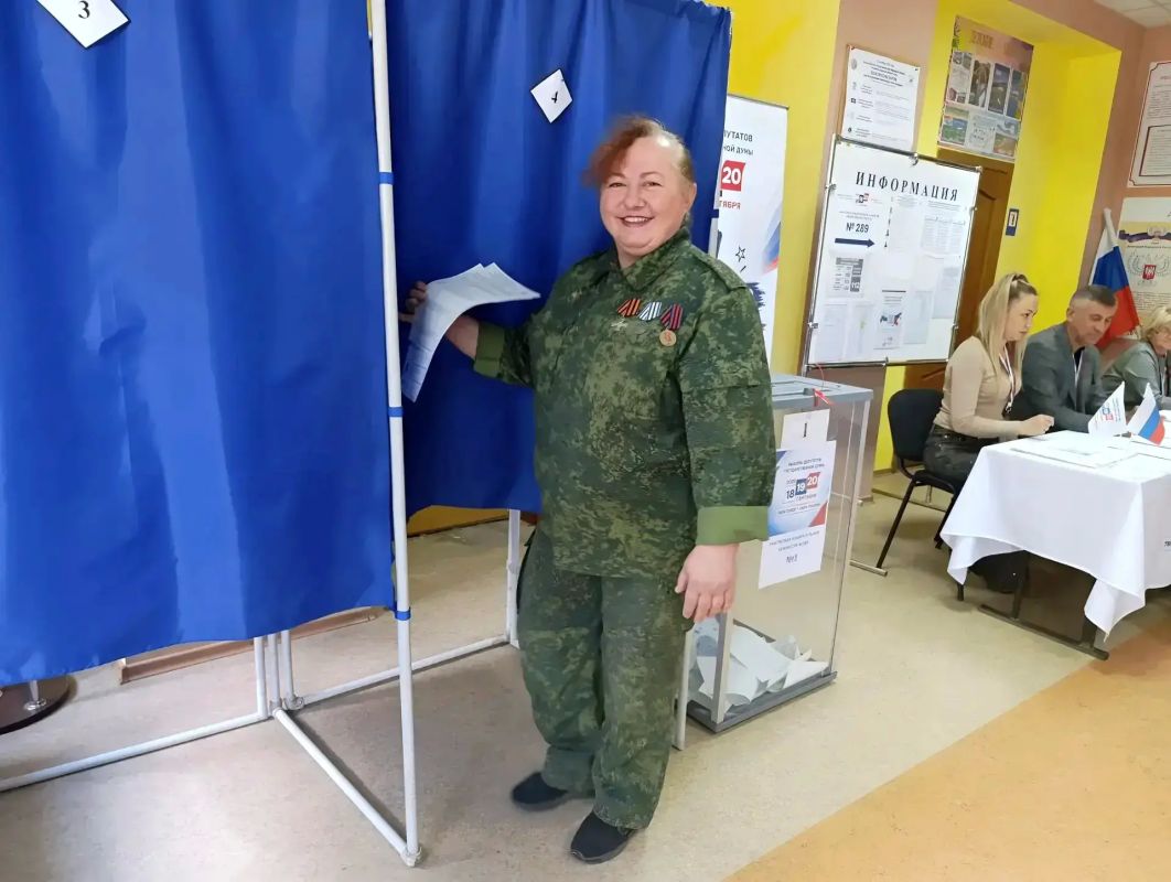 Наталья Бегуненко: Людмила Витальевна Кривошеева, ветеран боевых действий, участник специальной военной операции, пришла выполнить свой гражданский долг Наталья Бегуненко: Людмила Витальевна Кривошеева, ветеран боевых действий, участник специальной военной операции, пришла выполнить свой гражданский долг