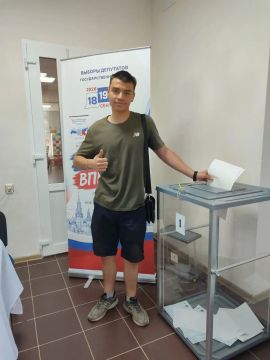 Молодёжь городского округа Енакиево впервые голосует на выборах депутатов в Государственную Думу Российской Федерации