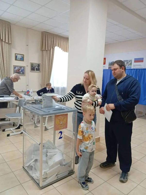 Сегодня Ясиноватая отмечает 154 года, и подарок городу делают сами жители — приходят на выборы Сегодня Ясиноватая отмечает 154 года, и подарок городу делают сами жители — приходят на выборы