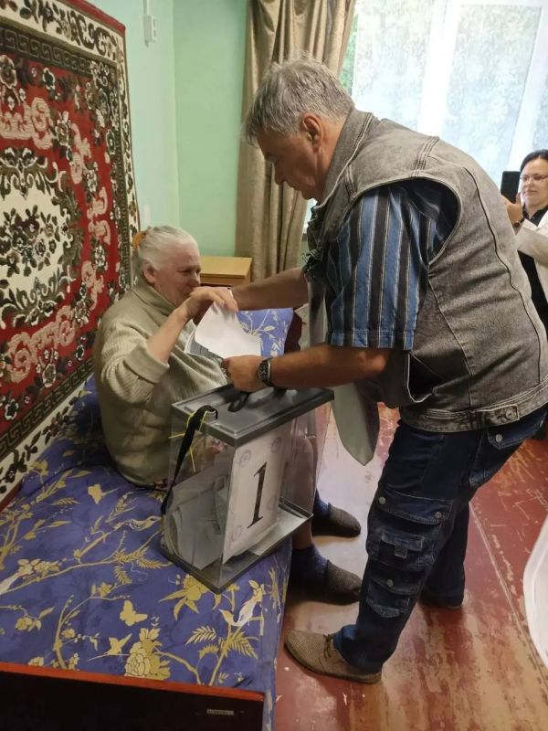 Пожилые жители города — самые активные избиратели на этих выборах депутатов Госдумы России Пожилые жители города — самые активные избиратели на этих выборах депутатов Госдумы России