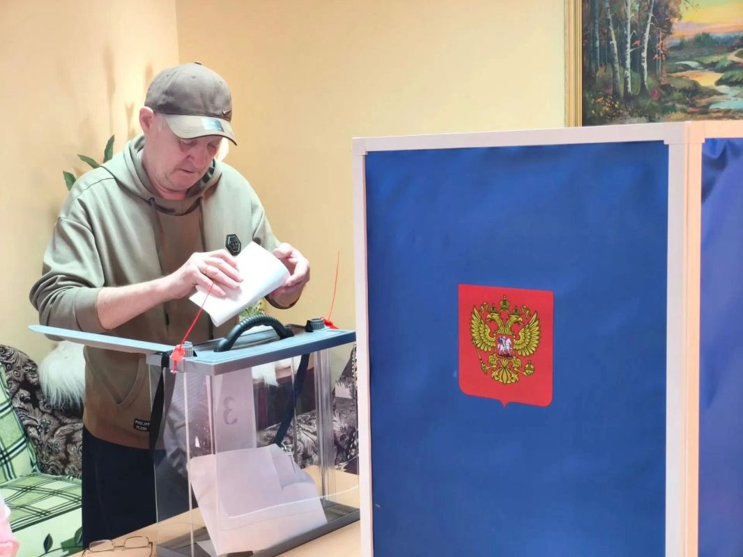 Переселенцы из освобожденных территорий ДНР приняли участие в выборах депутатов Государственной Думы Российской Федерации Переселенцы из освобожденных территорий ДНР приняли участие в выборах депутатов Государственной Думы Российской Федерации