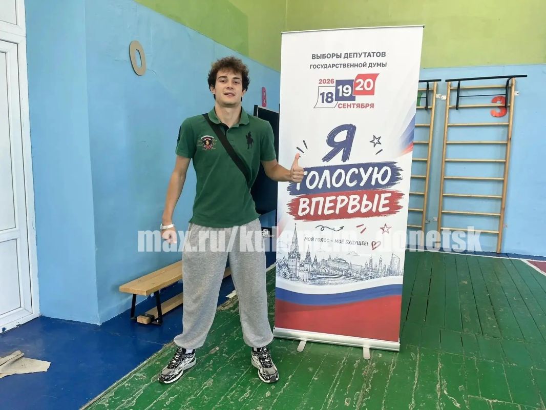 Алексей Кулемзин: Первое голосование. В эти дни на избирательных участках особое внимание уделяется молодым избирателям, голосующим впервые Алексей Кулемзин: Первое голосование. В эти дни на избирательных участках особое внимание уделяется молодым избирателям, голосующим впервые