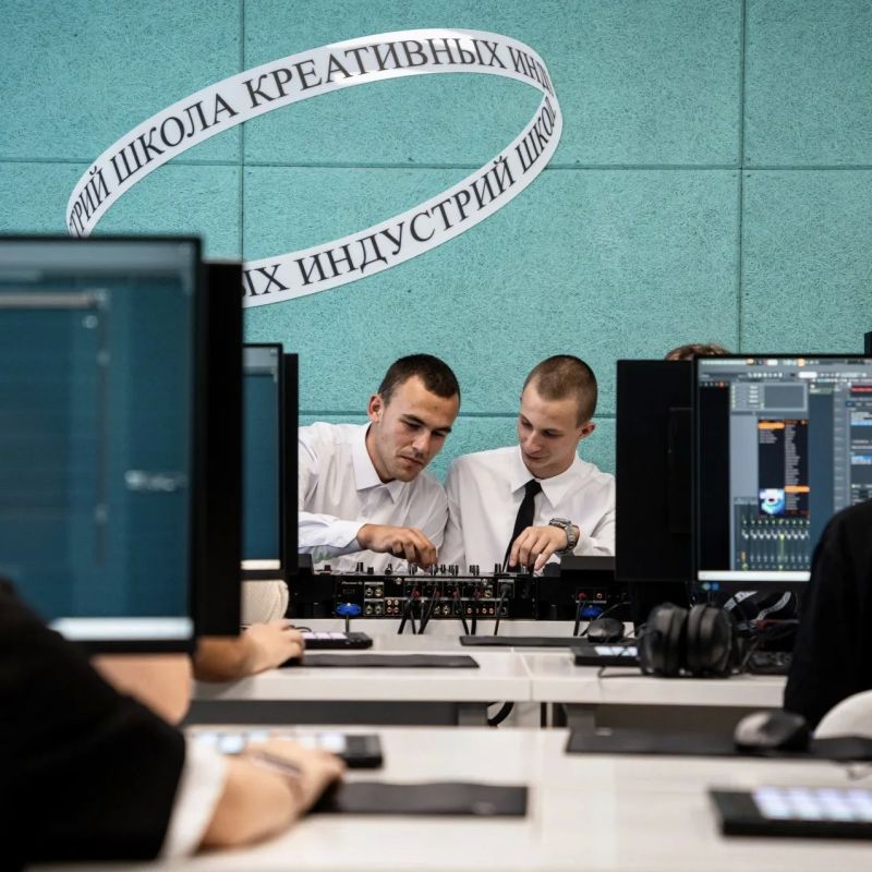 Культурная жизнь Республики — это яркие события, талантливые люди и эмоции, которые хочется сохранить Культурная жизнь Республики — это яркие события, талантливые люди и эмоции, которые хочется сохранить