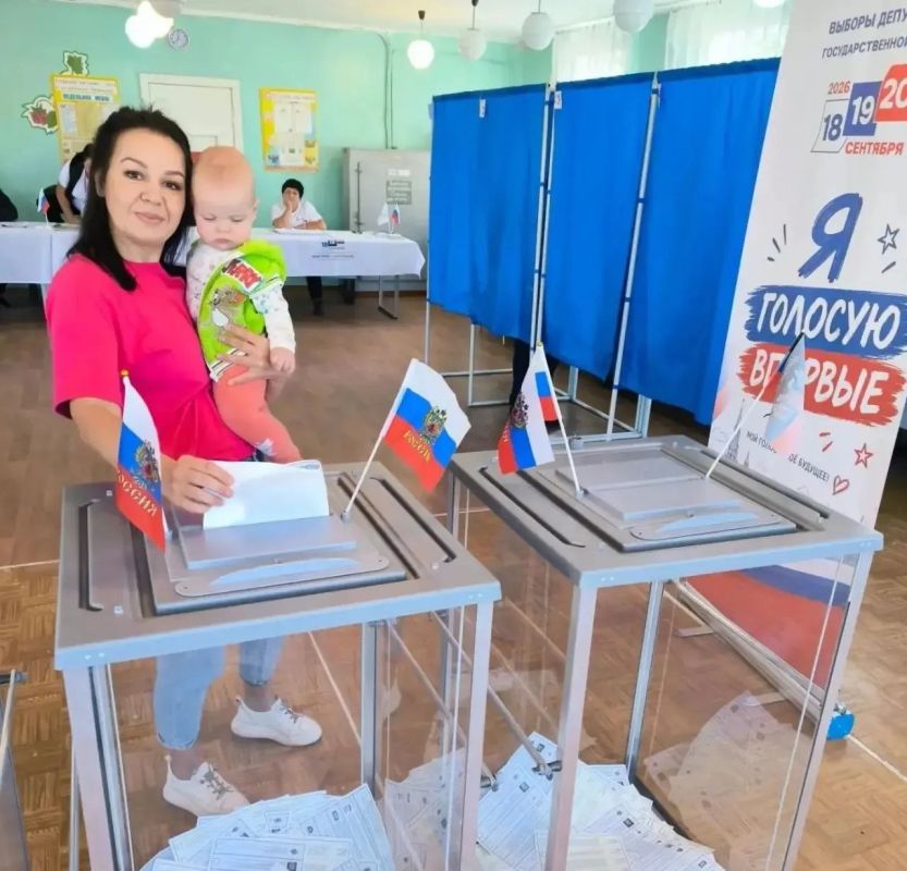 Александр Подгорный: Юные макеевчане не остаются в стороне и помогают родителям в голосовании Александр Подгорный: Юные макеевчане не остаются в стороне и помогают родителям в голосовании