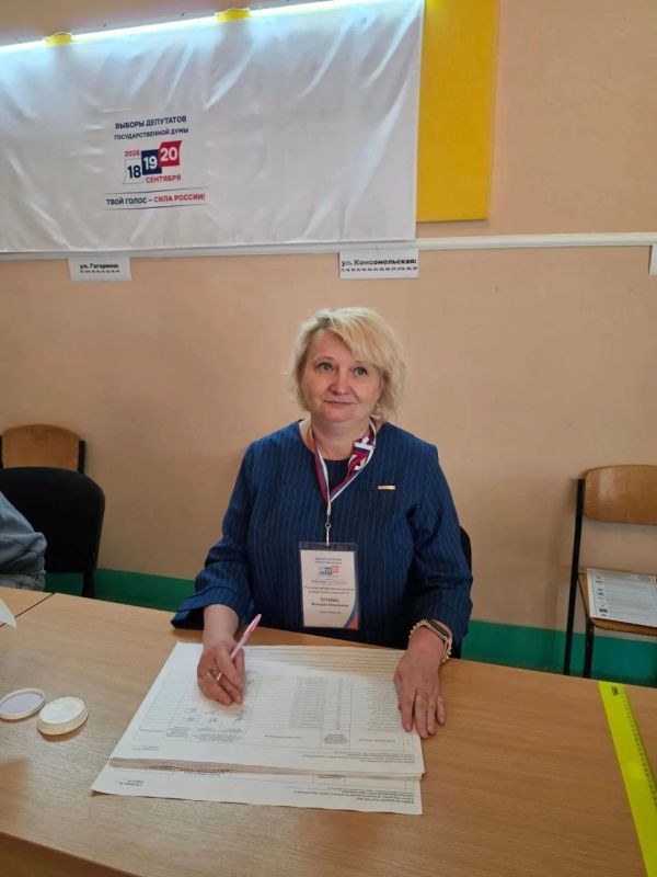 Представители Общественного совета проголосовали на выборах депутатов Госдумы Представители Общественного совета проголосовали на выборах депутатов Госдумы