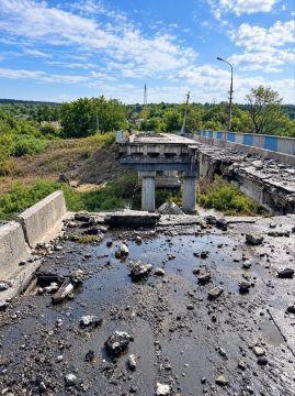 Евгений Поддубный: ВКС уничтожили мост в н.п. Красноторка, что к северу от Краматорска