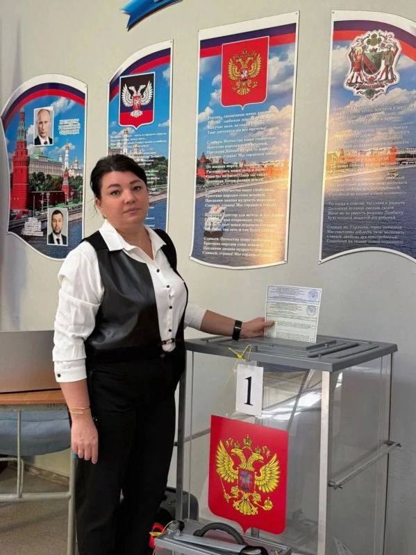 Представители Общественного совета проголосовали на выборах депутатов Госдумы Представители Общественного совета проголосовали на выборах депутатов Госдумы