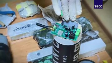 Сотрудники ФСБ предотвратили теракт в Донецке у избирательного участка, сообщили в силовом ведомстве