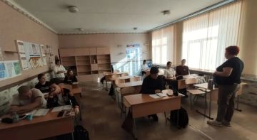 В Ждановке старшеклассникам рассказали о тонкостях юридических профессий