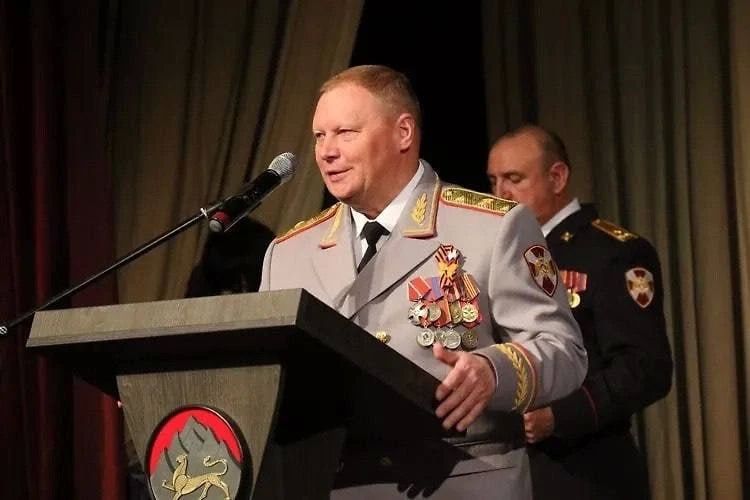 Экс-глава вещевого управления Росгвардии получил 8 лет колонии за взятку от поставщика гигиенических наборов