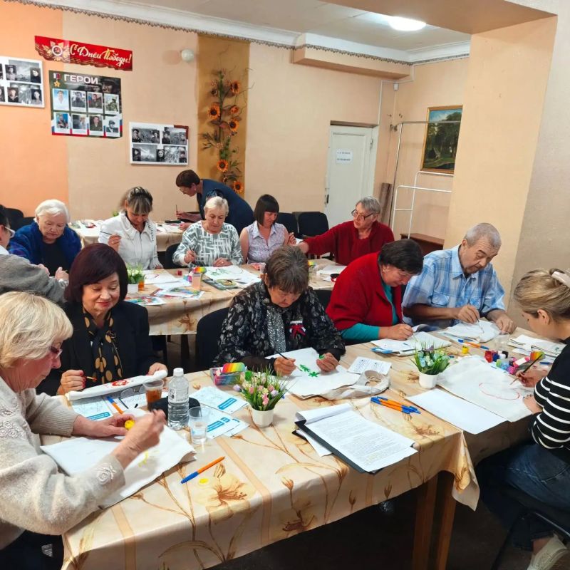 Арт-терапия и психологическая поддержка: учимся находить радость в мелочах Арт-терапия и психологическая поддержка: учимся находить радость в мелочах