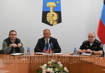 Алексей Кулемзин: Сегодня состоялось очередное аппаратное совещание с руководителями внутригородских районов и структурных подразделений администрации городского округа