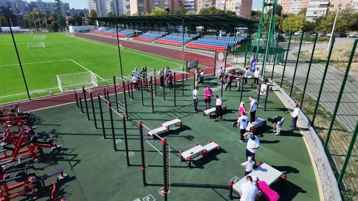 «Крепкие мышцы, зоркий глаз…»: В Мариуполе появилась первая площадка для сдачи норм ГТО «Крепкие мышцы, зоркий глаз…»: В Мариуполе появилась первая площадка для сдачи норм ГТО