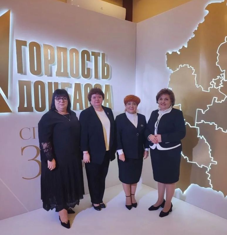 От всей души поздравляем Татьяну Михайловну Пилюгину с победой в Республиканской премии «За дело»! Первое место в номинации «12 лет на острие службы» — яркое подтверждение её профессионализма, стойкости и верности своему делу От всей души поздравляем Татьяну Михайловну Пилюгину с победой в Республиканской премии «За дело»! Первое место в номинации «12 лет на острие службы» — яркое подтверждение её профессионализма, стойкости и верности своему делу