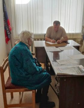 Первый заместитель главы администрации Амвросиевскому муниципального округа Борис Бутко провел личный прием граждан
