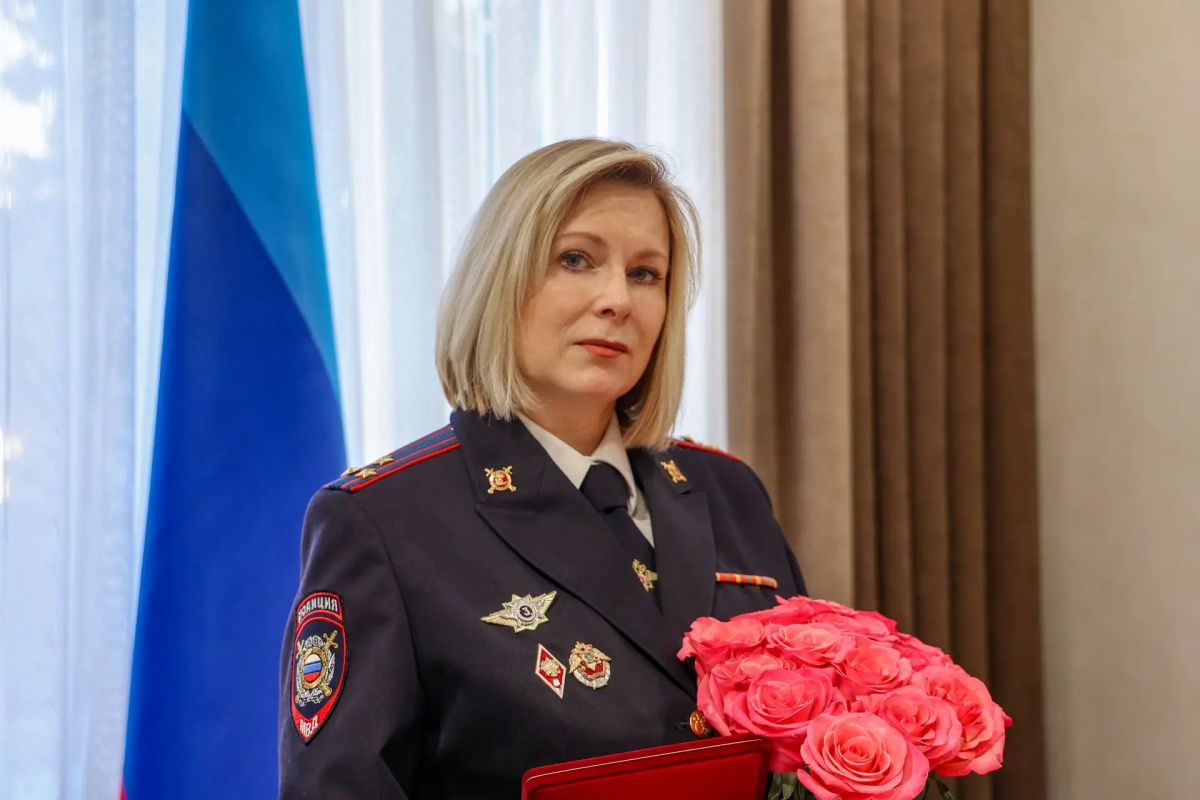 Сотрудников республиканского МВД отметили за мужество, службу и творческие достижения Сотрудников республиканского МВД отметили за мужество, службу и творческие достижения
