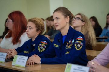 Обучение служением: Анна Артеева пообщалась со студентами ДОНАГРА