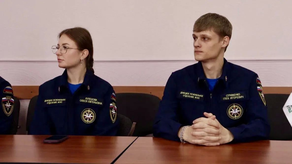 Встреча отряда «Прометей» с директором института Встреча отряда «Прометей» с директором института