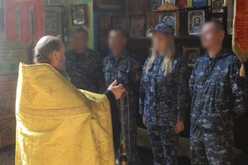 Сотрудники ИК-2 приняли участие в богослужении
