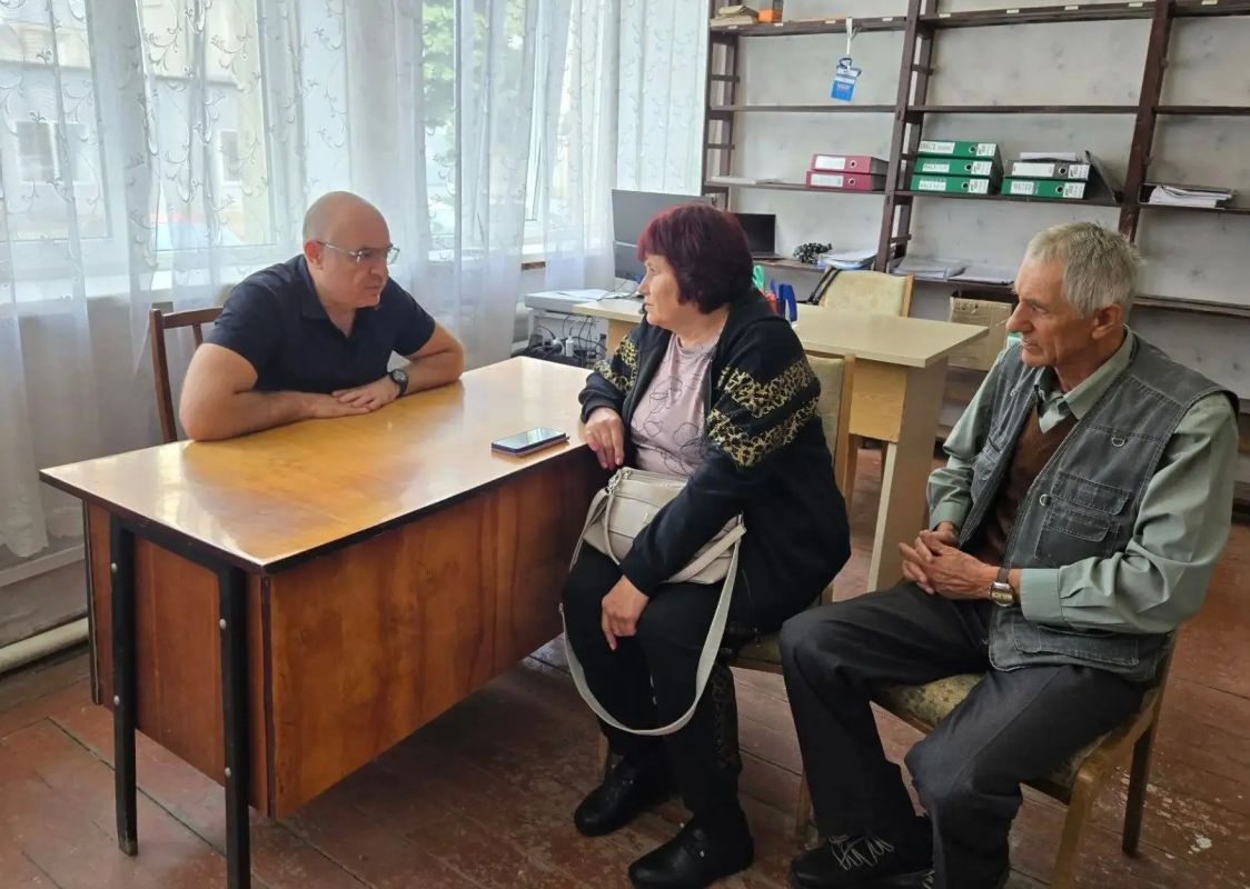 Максим Вельма провел личный прием участников СВО и их семей