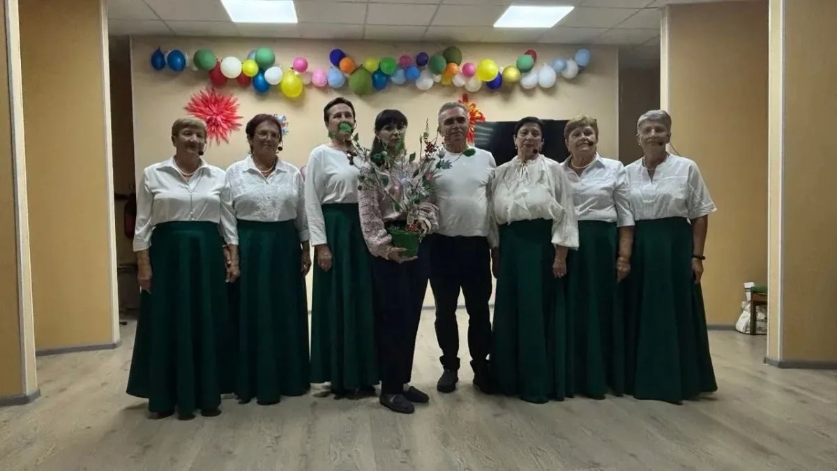 Эстафета «От села к селу». В рамках проекта «Культура малой Родины», состоялось торжественное мероприятие - праздничный концерт под названием «Песня в наших сердцах», посвящённый Году единства народов России, на котором... Эстафета «От села к селу». В рамках проекта «Культура малой Родины», состоялось торжественное мероприятие - праздничный концерт под названием «Песня в наших сердцах», посвящённый Году единства народов России, на котором...