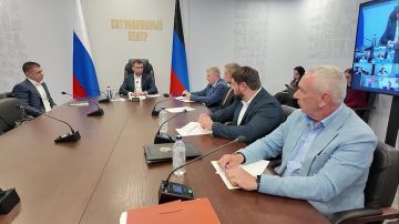 В регионе проделана большая работа по улучшению транспортной доступности, отметил Глава ДНР Денис Пушилин по итогам прошедшего сегодня оперативного совещания