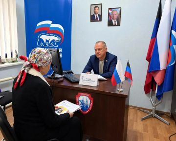 На связи с жителями. Игорь Пашков провёл приём жителей Пролетарского района Донецка