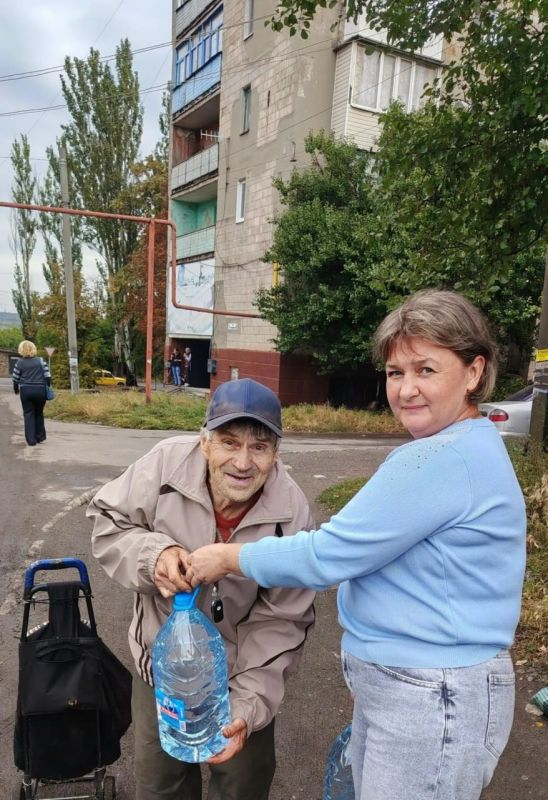Роман Конев: 23 сентября 2026 года депутаты Горловского городского совета Донецкой Народной Республики первого созыва Елена Кузьмина, Александр Бобровский, Светлана Евсеенко, Андрей Костюк, Алексей Костин и Сергей Попов во...