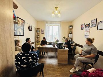 Сегодня заместитель главы Администрации Володарского муниципального округа Васильева О.Ф. провела встречу с трудовым коллективом филиала № 24 ГКУ ДНР «Республиканский центр по предоставлению мер социальной поддержки»...