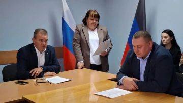 Денис Зубов: В рамках Национального проекта «Молодежь и дети» состоялось заседание Муниципального координационного совета по взаимодействию с Общероссийским общественно-государственным движением детей и молодежи «Движение...