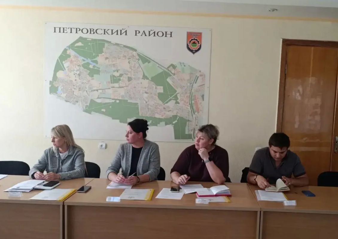 Наталья Бегуненко: В Управе Петровского внутригородского района Администрации г.о. Донецк прошло заседание Комиссии по делам несовершеннолетних и защите их прав Наталья Бегуненко: В Управе Петровского внутригородского района Администрации г.о. Донецк прошло заседание Комиссии по делам несовершеннолетних и защите их прав