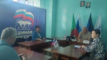 Роман Конев: 22 сентября 2026 года состоялся выездной приём граждан депутатом Горловского городского совета Донецкой Народной Республики первого созыва Евгением Прокоповичем в местной общественной приёмной Председателя...