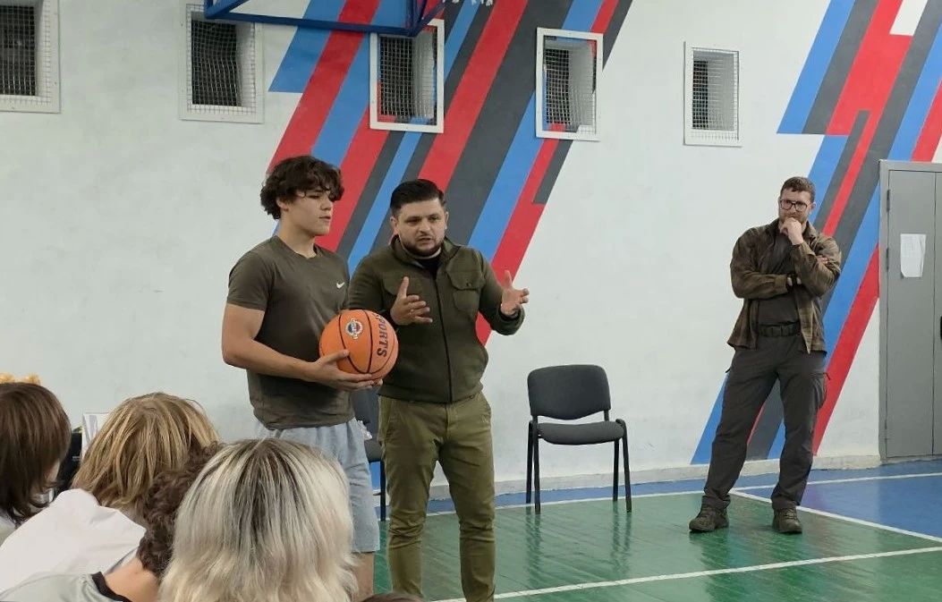 На связи с жителями. Игорь Пашков провёл приём жителей Пролетарского района Донецка На связи с жителями. Игорь Пашков провёл приём жителей Пролетарского района Донецка