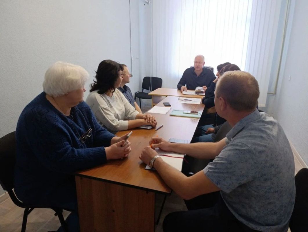 В Снежном состоялось заседание комиссии по социальной поддержке граждан