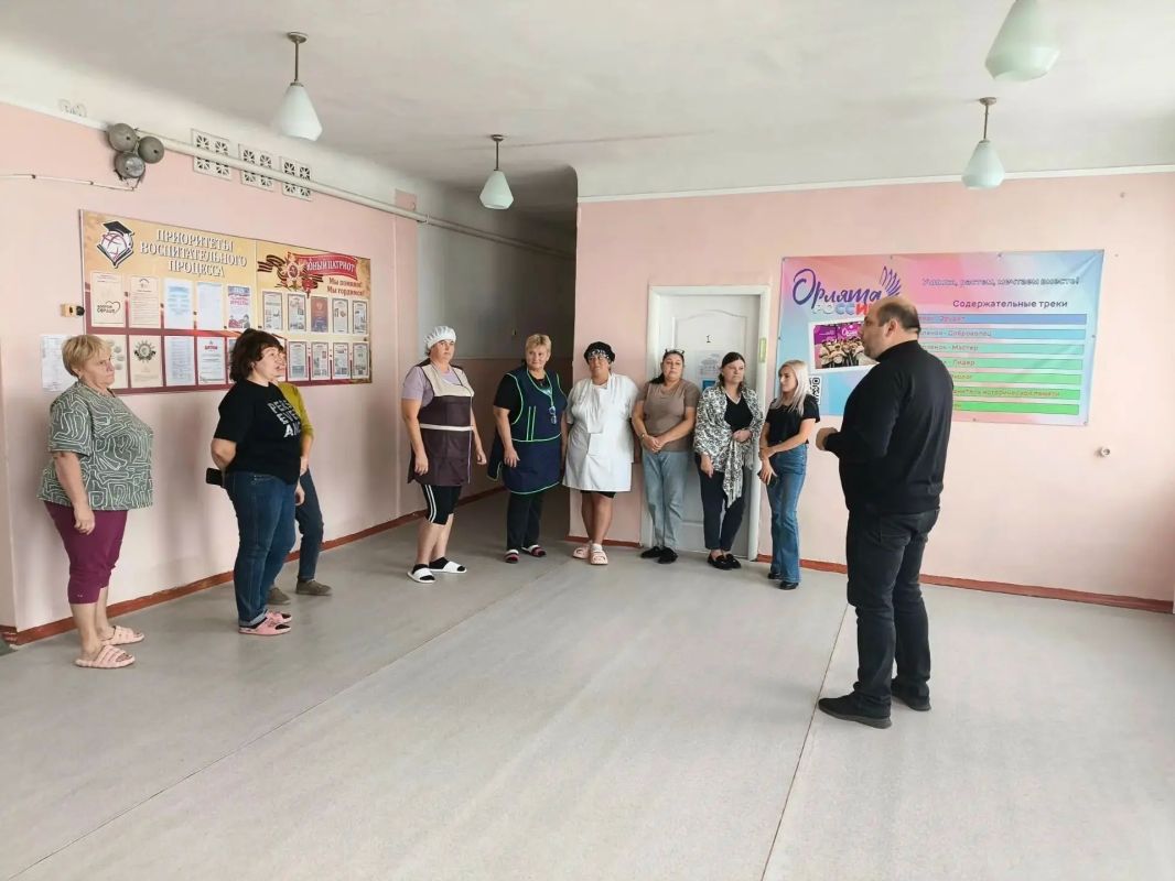 В Стыльской школе прошел сход граждан: вопросы благоустройства, безопасности и здоровья в центре внимания
