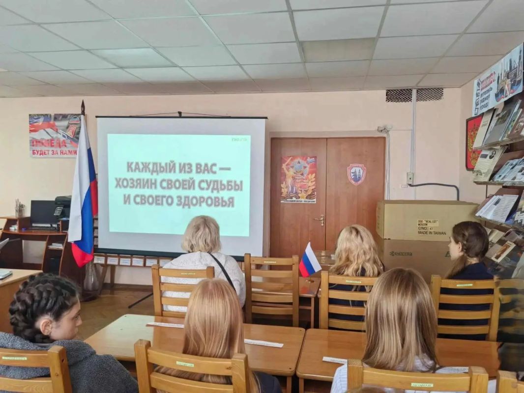 Игорь Мартынов: Час полезных советов «Букет здоровых привычек» Игорь Мартынов: Час полезных советов «Букет здоровых привычек»
