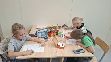 Детям Ждановки провели осенний мастер-класс