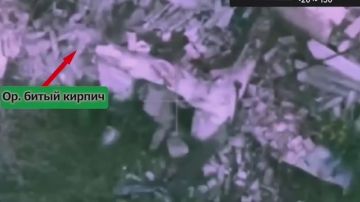 Евгений Поддубный: Артиллерия "Южной" группировки войск во взаимодействии с подразделениями БПЛА наносит прицельные удары по позициям ВСУ в Краматорском районе — уничтожаются укрытия и живая сила противника