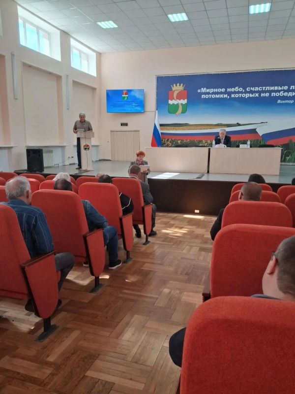Согласно регламенту Амвросиевского муниципального совета 25 сентября состоялось заседание постоянного комитета Амвросиевского муниципального совета по вопросам бюджетной, финансовой деятельности, налоговой и имущественной... Согласно регламенту Амвросиевского муниципального совета 25 сентября состоялось заседание постоянного комитета Амвросиевского муниципального совета по вопросам бюджетной, финансовой деятельности, налоговой и имущественной...