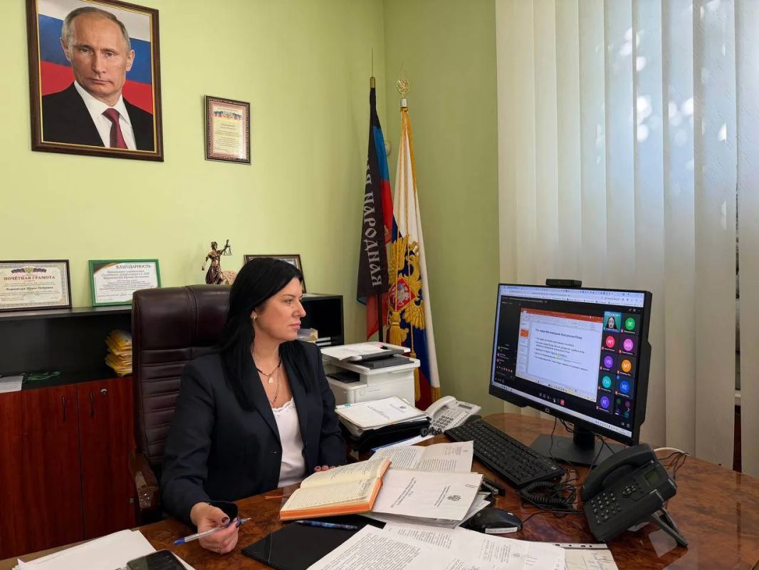 Работники Управления Судебного департамента в ДНР и аппаратов судов приняли участие в вебинаре по использованию искусственного интеллекта в системе «КонсультантПлюс» Начальником Управления Судебного департамента в ДНР И.П.... Работники Управления Судебного департамента в ДНР и аппаратов судов приняли участие в вебинаре по использованию искусственного интеллекта в системе «КонсультантПлюс» Начальником Управления Судебного департамента в ДНР И.П....